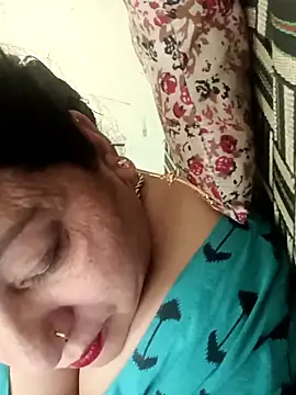 Sexyshott online show from October 2025 07:08:01 AM