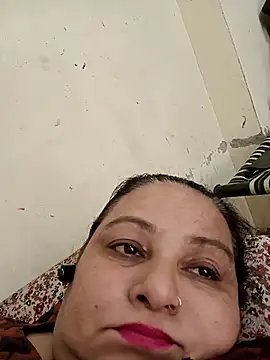 Sexyshott online show from November 2025 08:25:01 AM