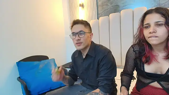 RavenandCody online show from October 2025 03:40:01 AM