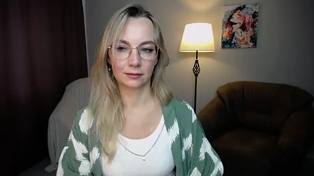 Ava Elior online show from September 2025 09:20:02 AM