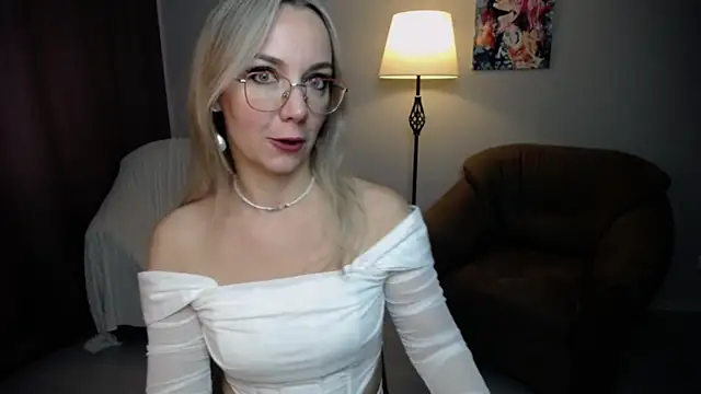 Ava Elior online show from September 2025 10:20:01 AM