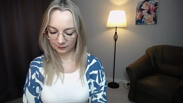 Ava Elior online show from November 2025 10:40:02 AM