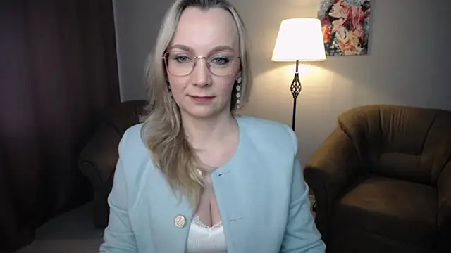 Ava Elior online show from May 2026 10:21:01 AM