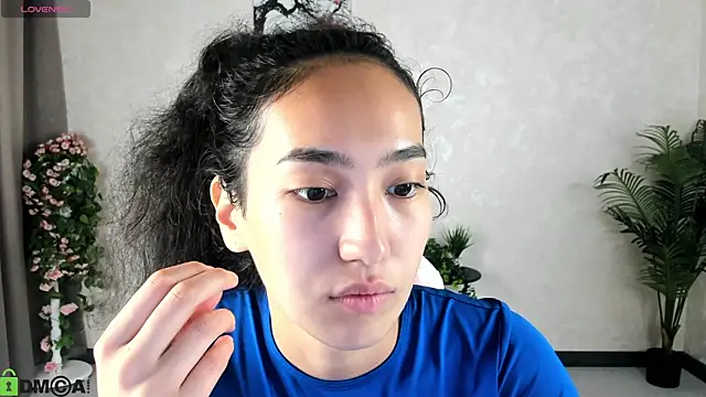 FlirtyAura online show from September 2025 03:41:02 AM