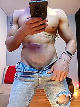 Snapshot of jhonny_thes28 chatting on November 2025 01:28:02 PM jhonny thes28 online show from November 2025 01:28:02 PM