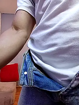 Snapshot of jhonny_thes28 chatting on December 2025 06:37:02 PM jhonny thes28 online show from December 2025 06:37:02 PM