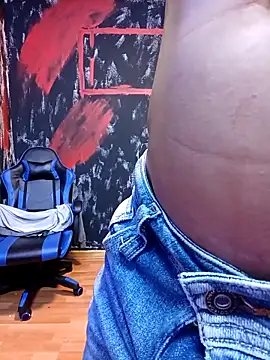 Snapshot of jhonny_thes28 chatting on March 2026 11:32:01 PM jhonny thes28 online show from March 2026 11:32:01 PM