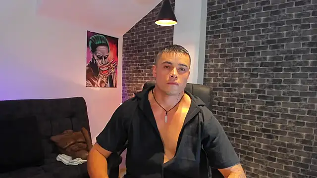 Snapshot of connorsmiith chatting on September 2025 04:34:02 AM connorsmiith online show from September 2025 04:34:02 AM