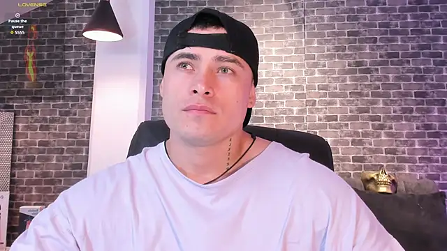 Snapshot of connorsmiith chatting on October 2025 01:41:02 PM connorsmiith online show from October 2025 01:41:02 PM