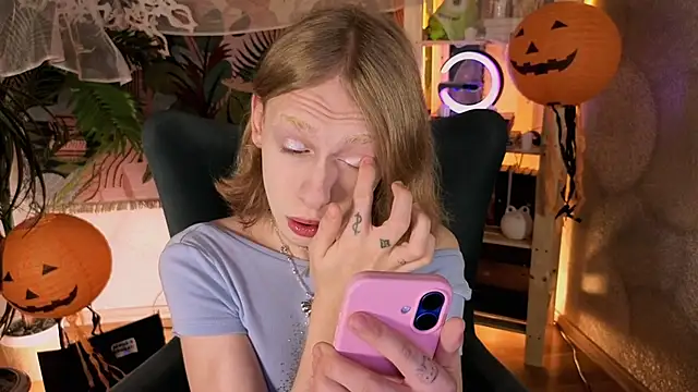 Snapshot of BarbieRichy chatting on October 2025 05:30:01 AM BarbieRichy online show from October 2025 05:30:01 AM