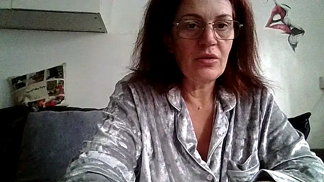 RubyyRosee online show from April 2026 08:53:02 AM