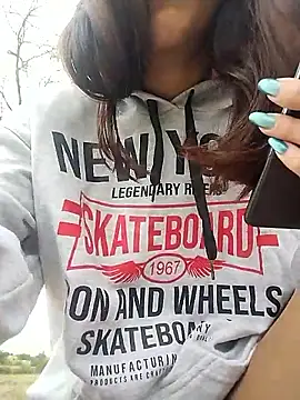 M4tute online show from April 2026 07:44:02 PM