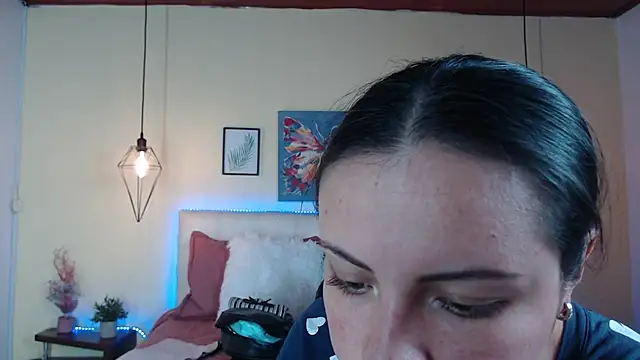 Megan 05  online show from June 2026 07:40:01 PM