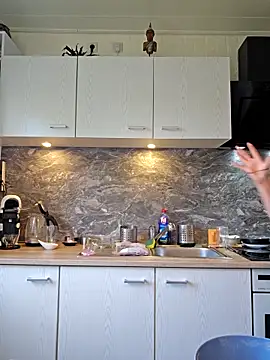 Snapshot of Sunny-Sin chatting on October 2025 02:35:02 PM Sunny-Sin online show from October 2025 02:35:02 PM