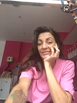 Eimikuro11 online show from October 2025 11:03:01 AM