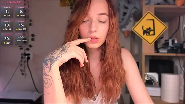 elilybby online show from July 2026 05:39:01 PM