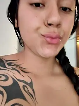 Snapshot of Megara_25 chatting on January 2026 06:34:02 PM Megara 25 online show from January 2026 06:34:02 PM