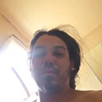 luis97fer online show from April 2026 06:56:02 PM