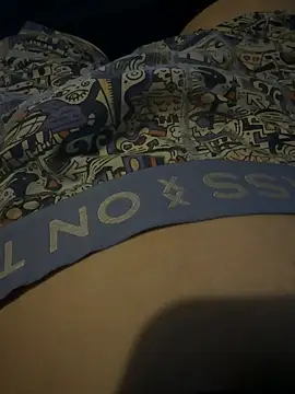 Snapshot of adam420_ chatting on November 2025 02:50:02 AM adam420 online show from November 2025 02:50:02 AM