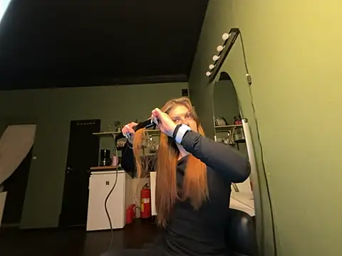 Snapshot of sash87350 chatting on November 2025 05:58:02 PM sash87350 online show from November 2025 05:58:02 PM