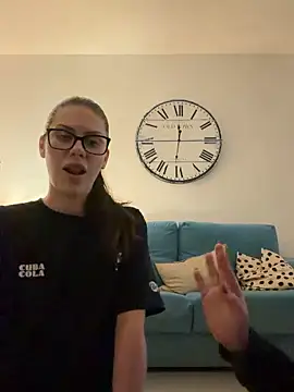 Snapshot of sash87350 chatting on February 2026 09:11:01 PM sash87350 online show from February 2026 09:11:01 PM