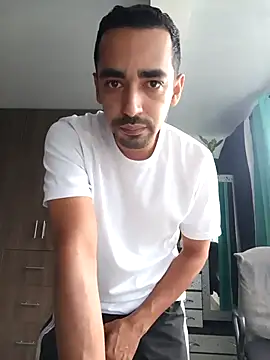 Snapshot of stivenlujan69 chatting on November 2025 01:00:02 PM stivenlujan69 online show from November 2025 01:00:02 PM