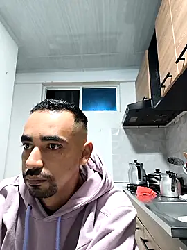 Snapshot of stivenlujan69 chatting on January 2026 12:58:01 AM stivenlujan69 online show from January 2026 12:58:01 AM