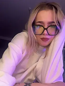 Snapshot of marnemzavar444 chatting on March 2026 12:39:02 AM marnemzavar444 online show from March 2026 12:39:02 AM