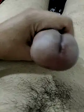 Snapshot of Zepe_12 chatting on October 2025 01:03:02 AM Zepe 12 online show from October 2025 01:03:02 AM