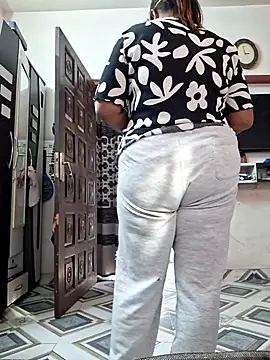 SIMIHOT online show from January 2026 09:14:02 AM