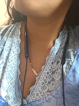 Snapshot of Sonalihot_ chatting on September 2025 08:27:02 AM Sonalihot online show from September 2025 08:27:02 AM