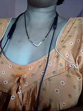 Snapshot of Sonalihot_ chatting on September 2025 04:48:02 AM Sonalihot online show from September 2025 04:48:02 AM