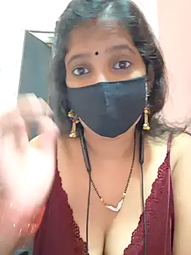 Snapshot of Sonalihot_ chatting on October 2025 05:25:01 AM Sonalihot online show from October 2025 05:25:01 AM