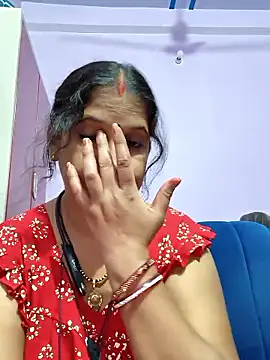 Snapshot of Sonalihot_ chatting on May 2026 08:33:02 AM Sonalihot online show from May 2026 08:33:02 AM
