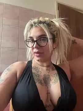 Snapshot of Princess-Jasmine07 chatting on February 2026 12:31:01 PM Princess-Jasmine07 online show from February 2026 12:31:01 PM