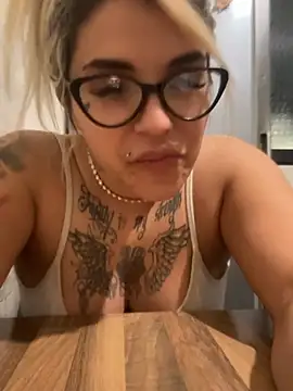 Snapshot of Princess-Jasmine07 chatting on April 2026 06:37:01 PM Princess-Jasmine07 online show from April 2026 06:37:01 PM