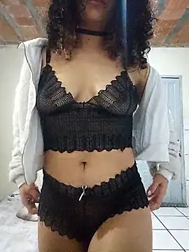 Snapshot of Camilla-23y chatting on September 2025 02:22:01 AM Camilla-23y online show from September 2025 02:22:01 AM