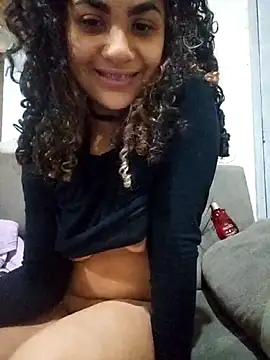 Snapshot of Camilla-23y chatting on October 2025 03:07:01 AM Camilla-23y online show from October 2025 03:07:01 AM