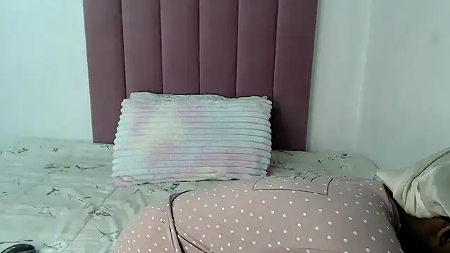 Snapshot of Abby_108 chatting on October 2025 07:02:01 PM Abby 108 online show from October 2025 07:02:01 PM