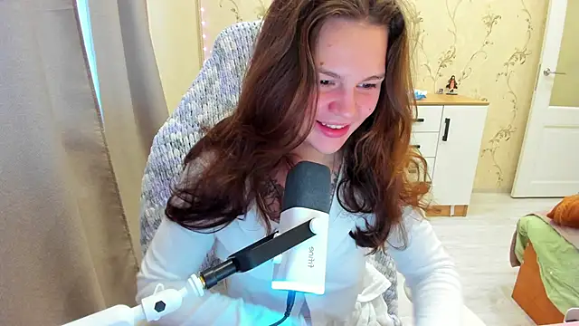 Snapshot of yourdreamm_ chatting on October 2025 08:15:02 AM yourdreamm online show from October 2025 08:15:02 AM