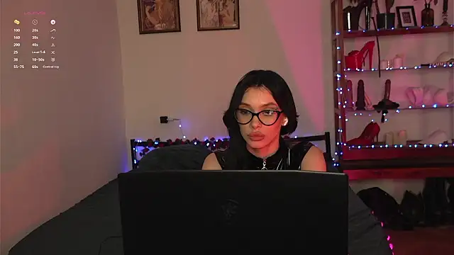 Olivia Faye online show from March 2026 03:50:02 PM