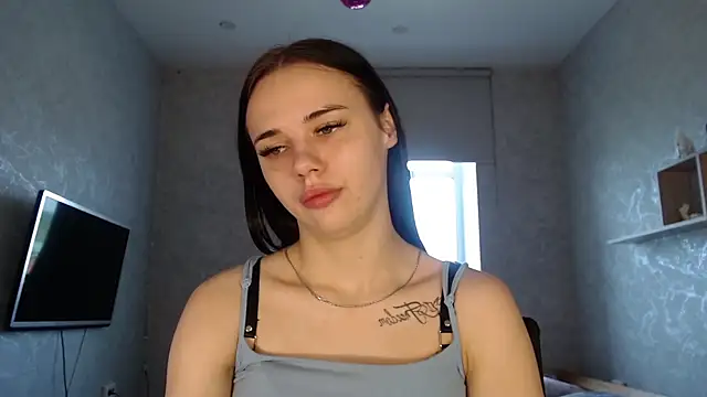 Kseni a online show from May 2026 09:05:01 AM