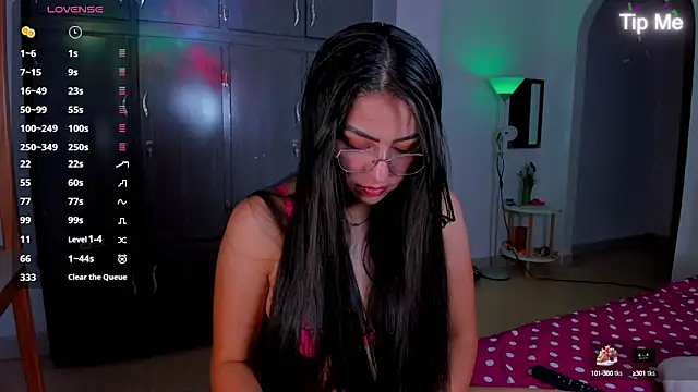 latingabby online show from September 2025 08:01:02 PM