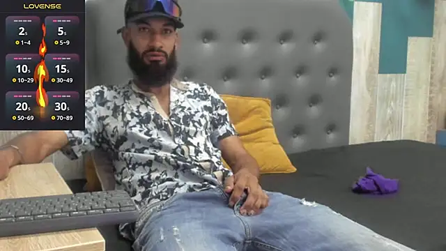 Damian Shakur online show from October 2025 11:33:02 AM