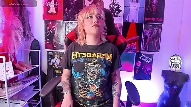 mistresscrowley666 online show from June 2026 07:07:02 PM