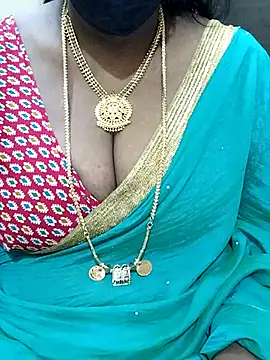 Snapshot of shobini chatting on November 2025 02:06:02 PM shobini online show from November 2025 02:06:02 PM