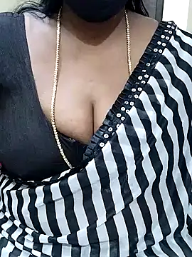 Snapshot of shobini chatting on December 2025 06:08:02 AM shobini online show from December 2025 06:08:02 AM