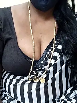 Snapshot of shobini chatting on January 2026 07:12:02 AM shobini online show from January 2026 07:12:02 AM