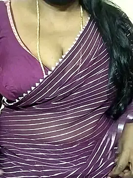 Snapshot of shobini chatting on January 2026 02:22:02 PM shobini online show from January 2026 02:22:02 PM