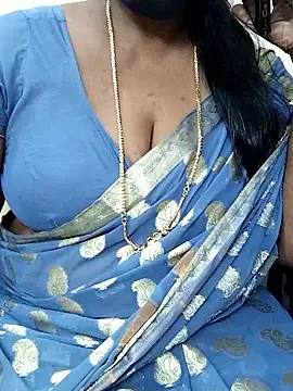 Snapshot of shobini chatting on February 2026 06:06:01 AM shobini online show from February 2026 06:06:01 AM